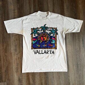 Vintage Vallarta Mexico T-Shirt - size Medium